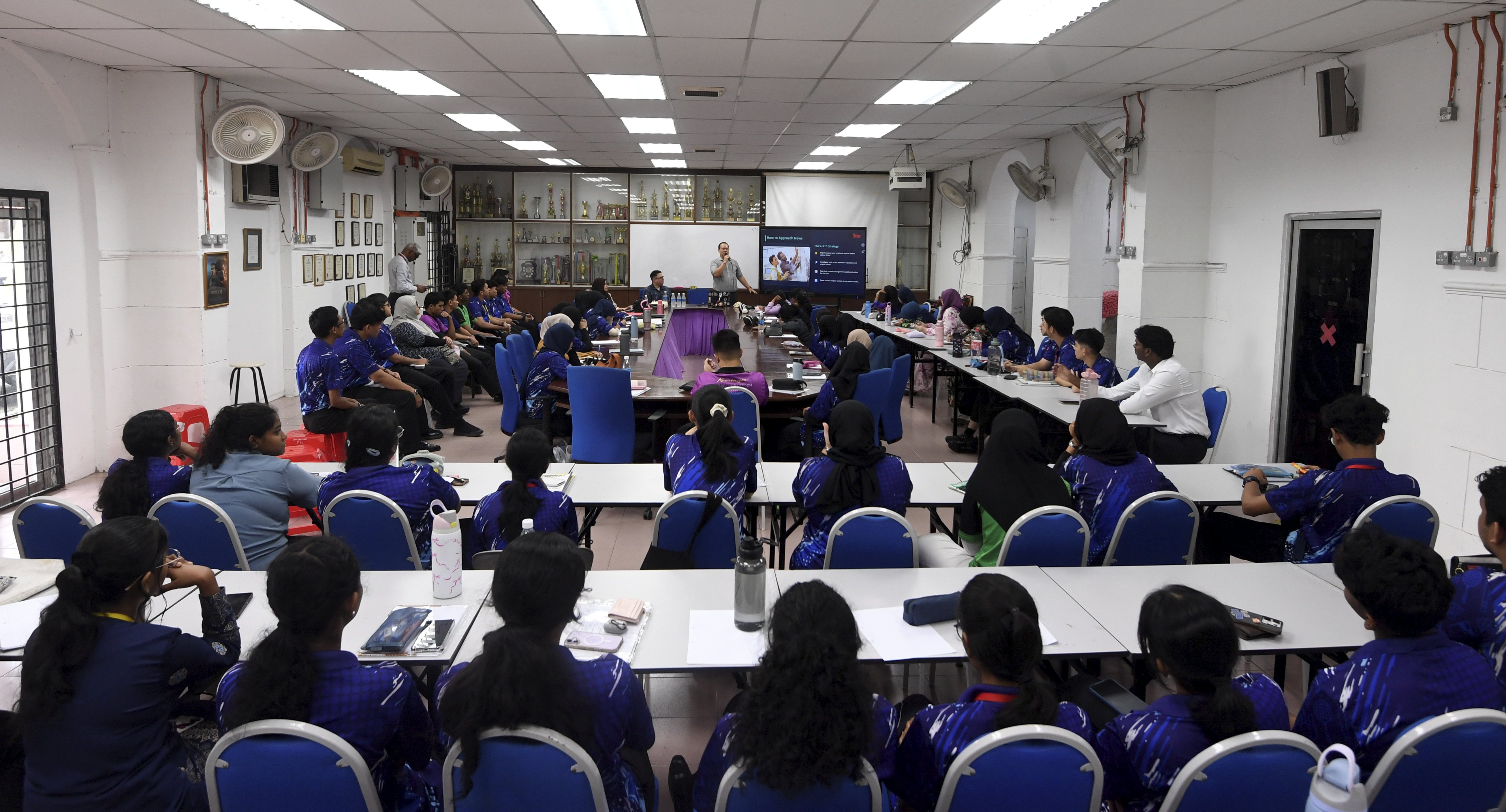 Maxwell media literacy workshop